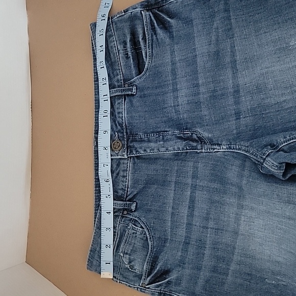 Laurie Felt Classic Denim Girlfriend Jeans Medium Wash A459932, Size 8, EUC - Picture 2 of 11